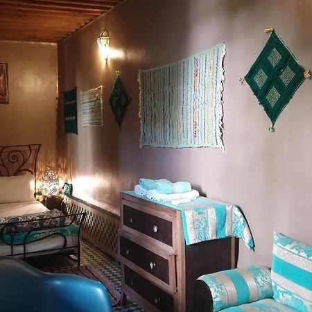 R'Mila Medina Fez Hotel Bagian luar foto