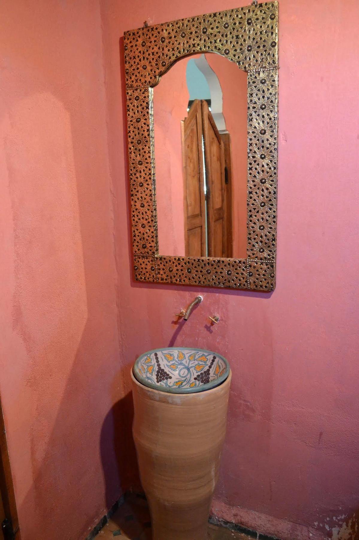 R'Mila Medina Fez Hotel Bagian luar foto