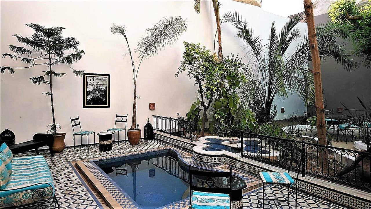 R'Mila Medina Fez Hotel Bagian luar foto