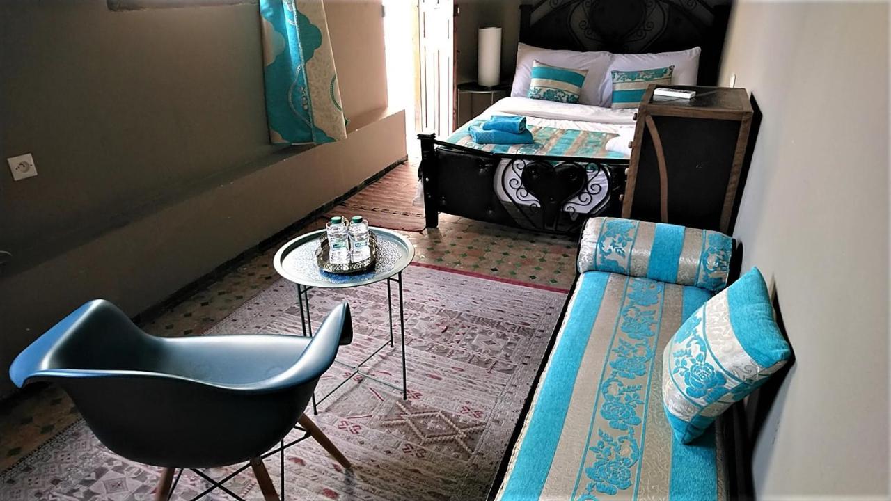 R'Mila Medina Fez Hotel Bagian luar foto